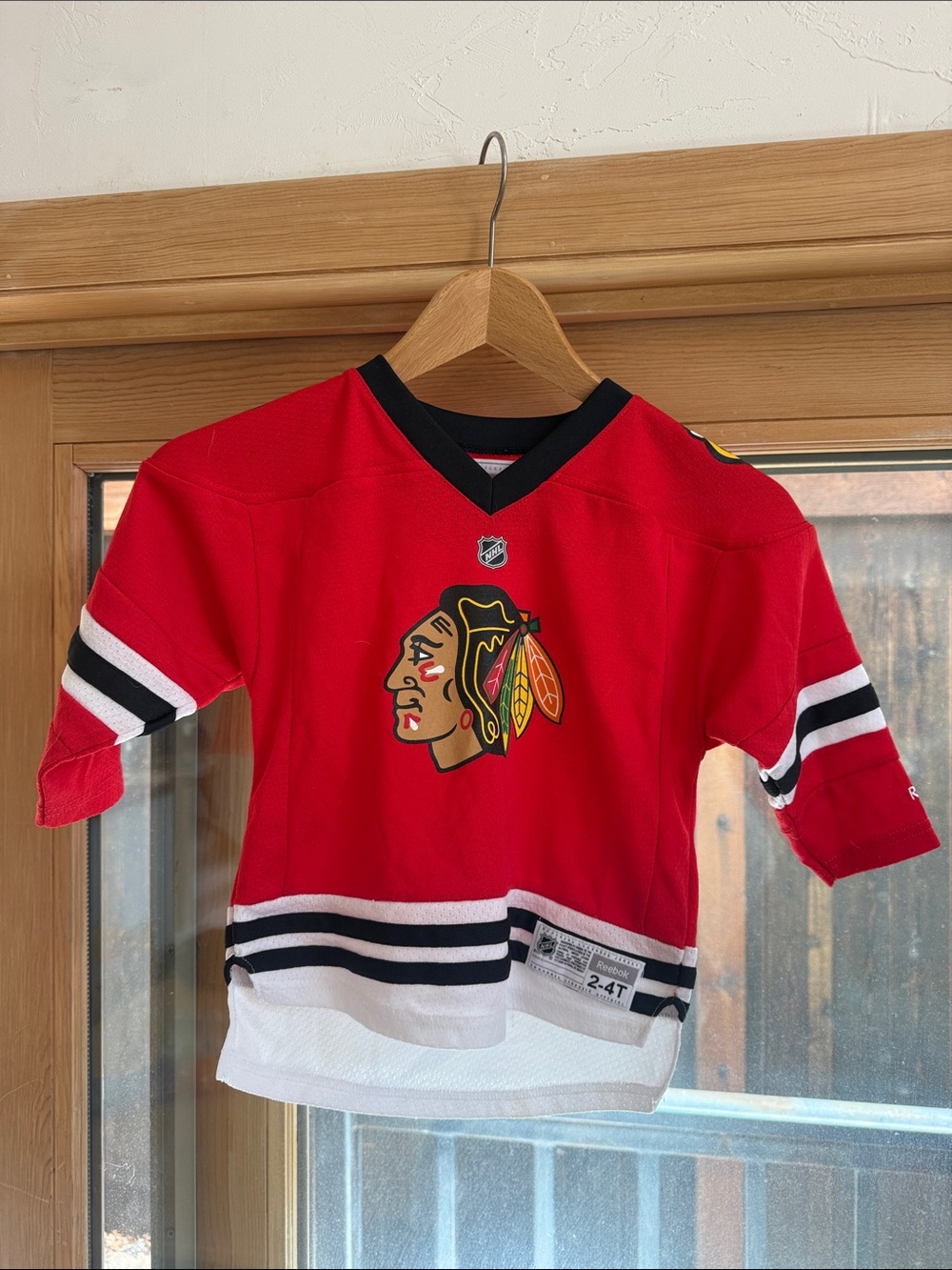 Reebok Toddler Chicago Blackhawks Red & Black Hockey Jersey